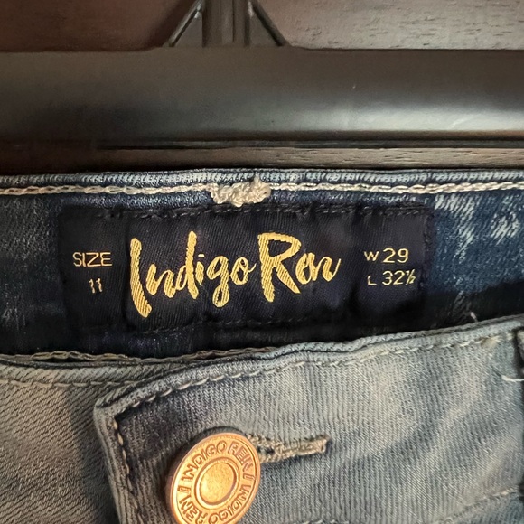 Bell bottom jeans size 11 w-29 L-32.5 - Picture 2 of 3